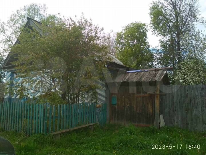 Дом 25 м² на участке 47,7 сот.