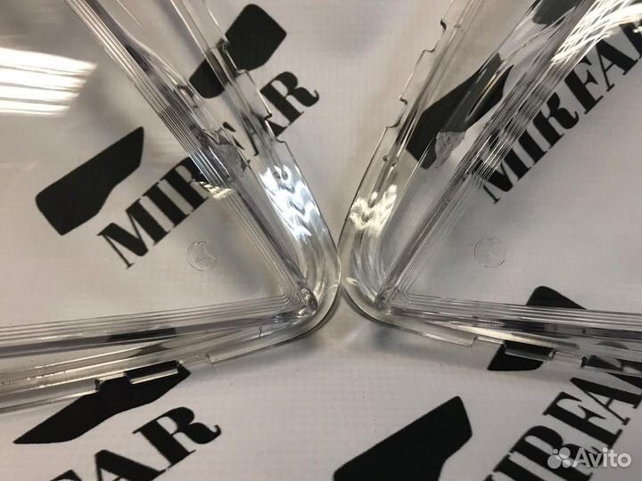 Правое стекло фары Mercedes-Benz GLK x204 12-15