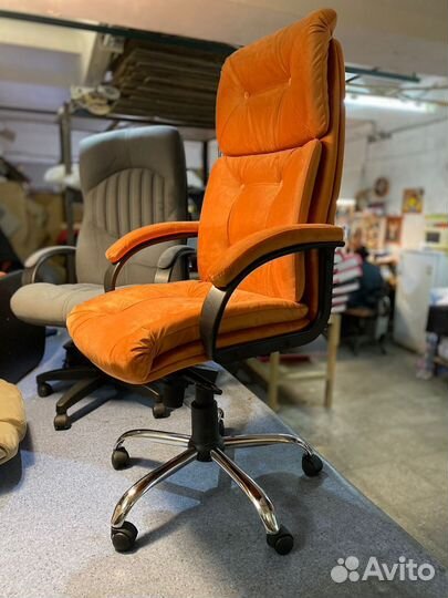 Компьютерное кресло