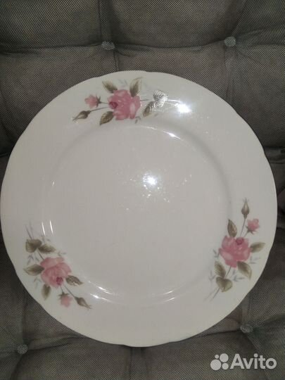 Тарелки большие,СССР.Блюдце