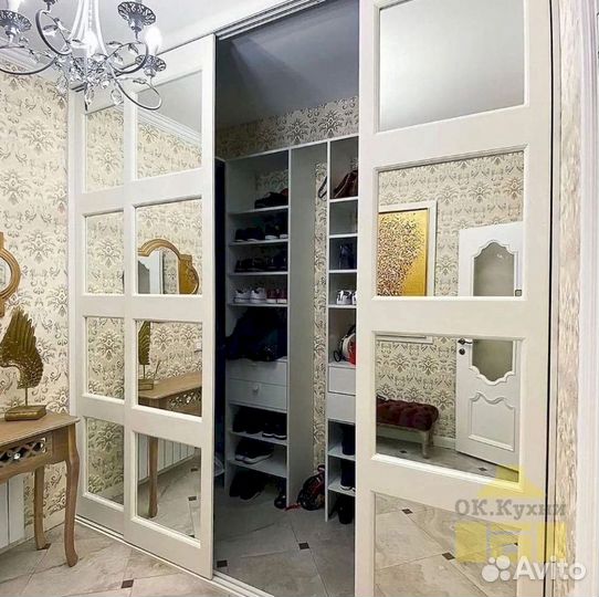 Распашной шкаф