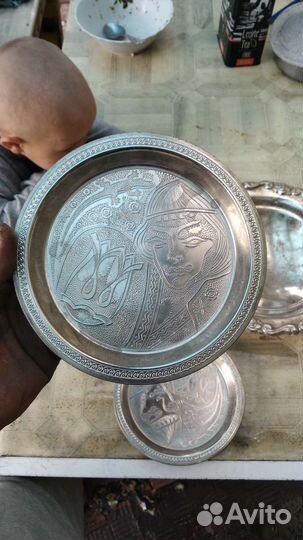 Бронзовая индийская посуда