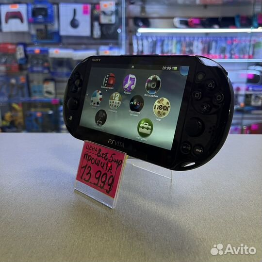 Sony PS Vita slim 8gb 5 игр прошита