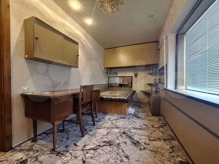 2-к. квартира, 47 м², 4/4 эт.