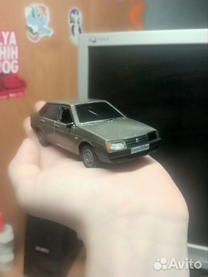 Модель автомобиля ваз 21099