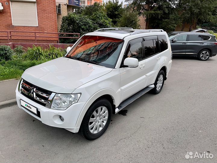 Mitsubishi Pajero 3.2 AT, 2012, 147 000 км