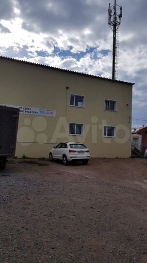 Помещение свободного назначения (магазин)