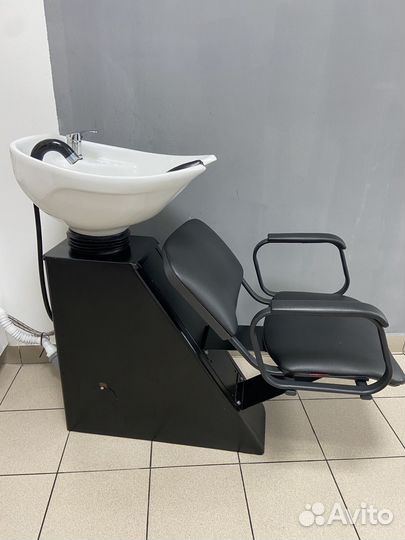 Мойка с креслом парикмахерская