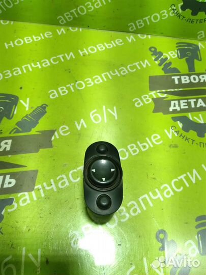 Кнопка регулировки зеркал Chrysler Lhs 3.5 1993