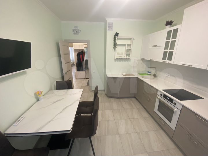 2-к. квартира, 65 м², 12/15 эт.