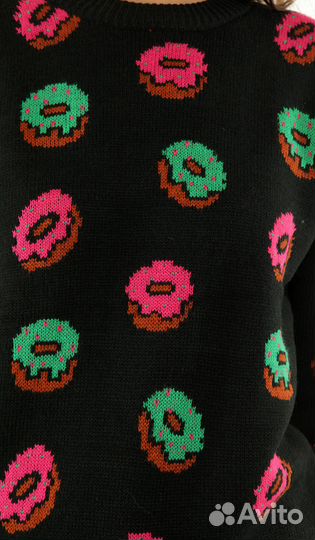 Свитер новый,48