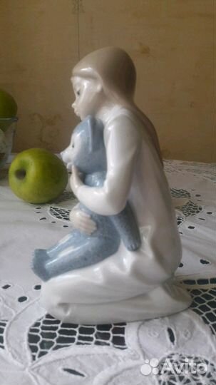 NAO. Редкая фарфоровая статуэтка(Испания)