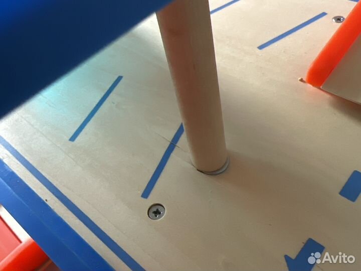 Деревянная парковка трек гараж