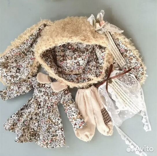 Одежда для кукол блайз