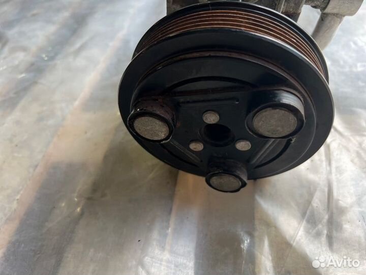 Компрессор кондиционера Mazda 6 LF 2008