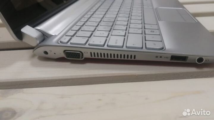 Нетбук HP Mini (2 ядра, 2 гига)