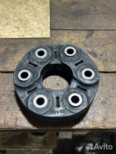 Эластичная муфта bmw