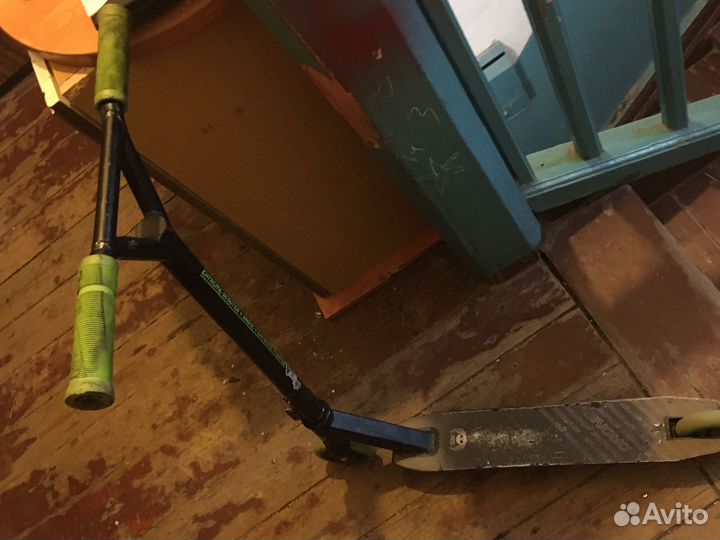 Трюковой самокат