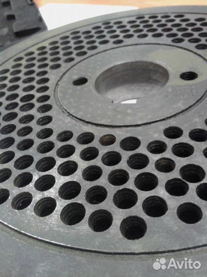 Новые плоские матрицы пресс-гранулятора