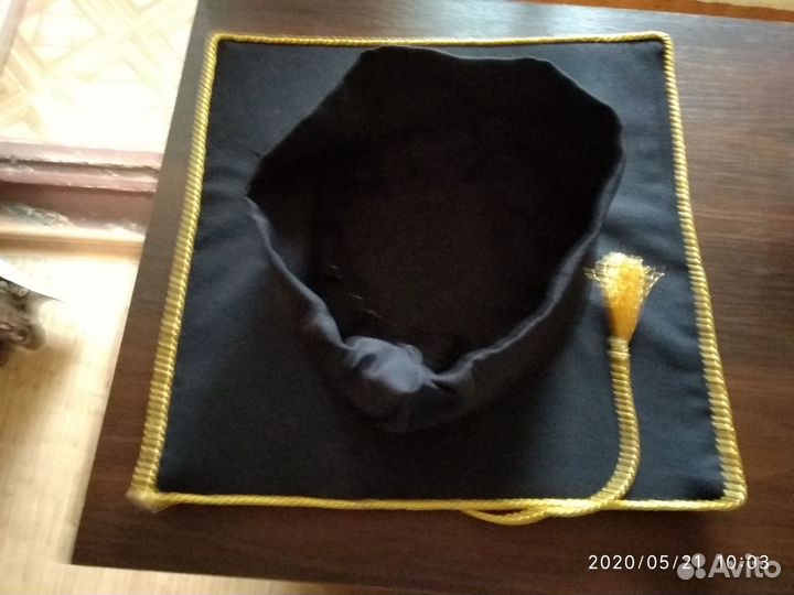 Шапочка бакалавра, академика, выпускника