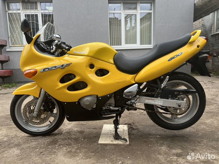 Suzuki GSX 600F Katana из Германии