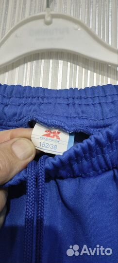 Спортивные брюки