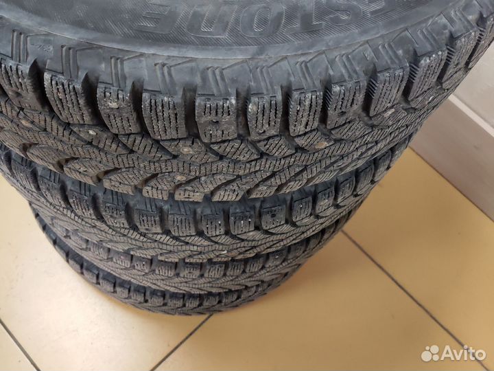 Bridgestone Blizzak Spike-01 185/65 R15 88T