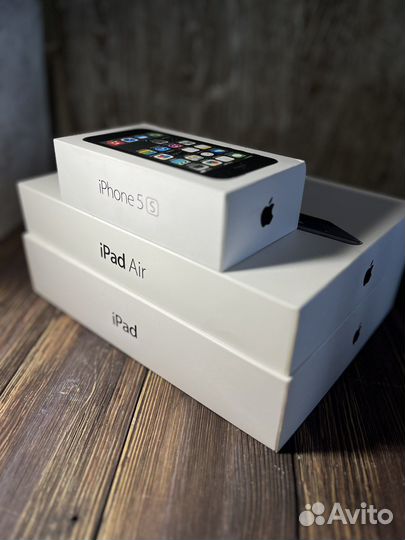 Коробки от девайсов apple