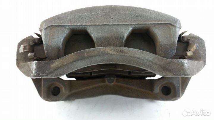 Суппорт передний левый Nissan Serena C25 2007