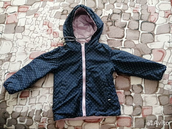 Продам куртку демисезон на девочку