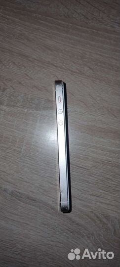 iPhone 5S, 16 ГБ