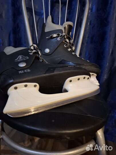 Коньки хоккейные 43 размер