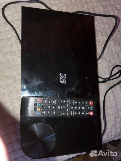 Blu-ray плеер samsung bd-f5500k