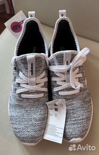 Легкие кроссовки adidas 36