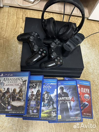 Sony PS4 pro 1tb