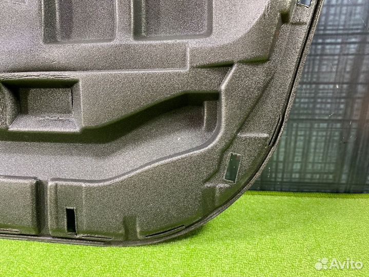 Шумоизоляция передняя правая Audi Allroad C5 ARE