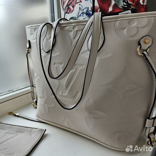 Сумка новая шопер Louis Vuitton бежевая