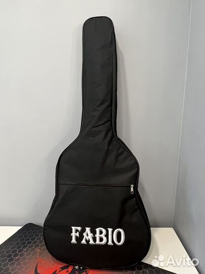 Акустическая гитара