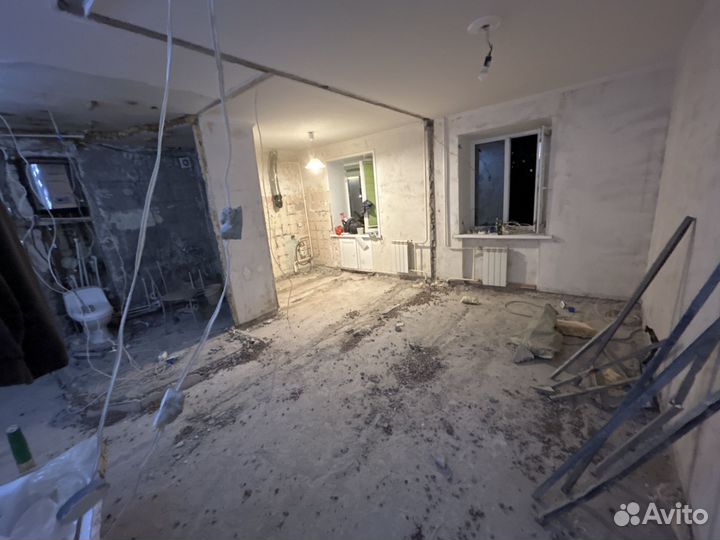 Демонтаж полов,стен,плитки