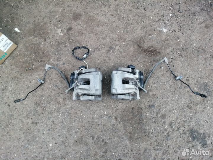 Суппорт тормозной задний Range Rover Sport 2 L494