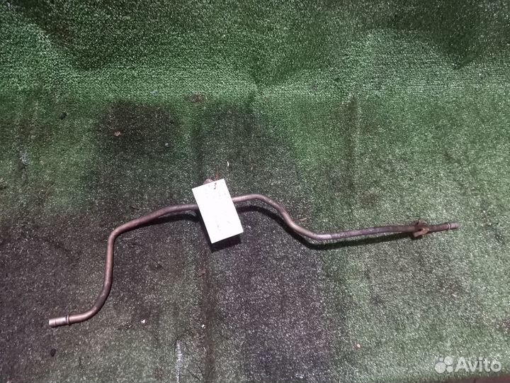 Трубка гура на audi A6 C4