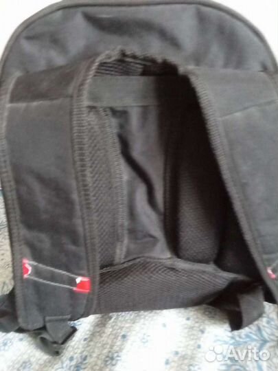 Рюкзак школьный
