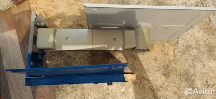 Кронштейн для телевизора