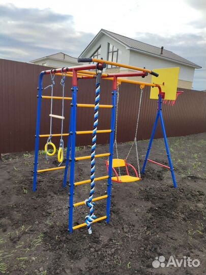 Детская площадка 
