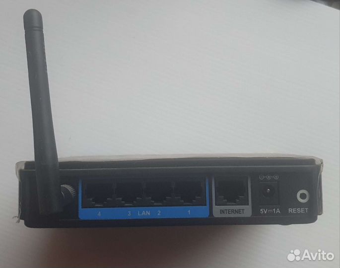 Свитч хаб коммутатор Роутер dir 300
