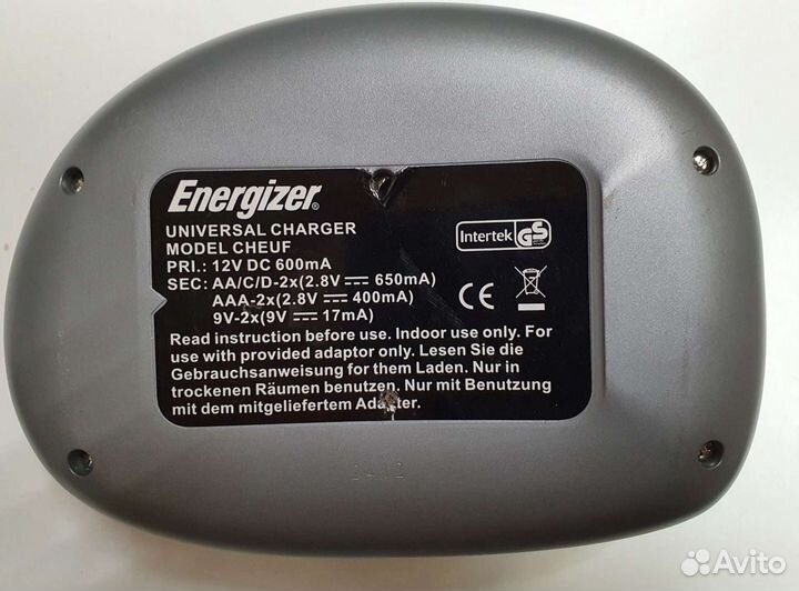 Зарядное устройство Energizer c аккумуляторами