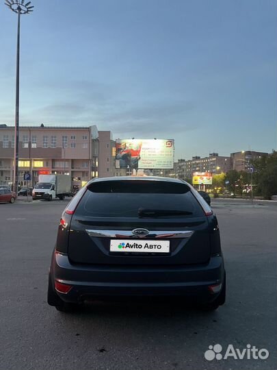 Ford Focus 1.6 МТ, 2009, 261 805 км