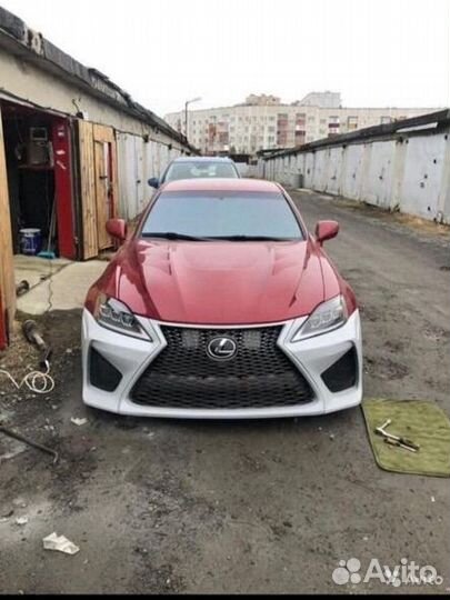 Бампер передний lexus is250