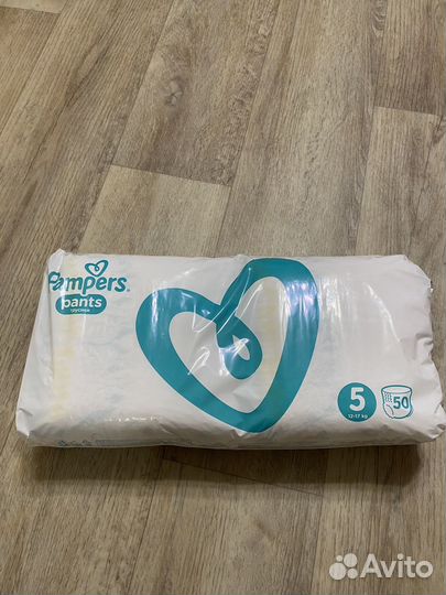 Трусики-подгузники Pampers