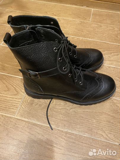 Ботинки демисезонные для девушки Iridis